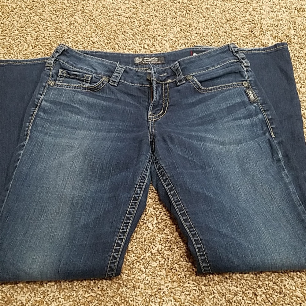 Silver Jean's Suki Mid Slim Boot 30 x 31